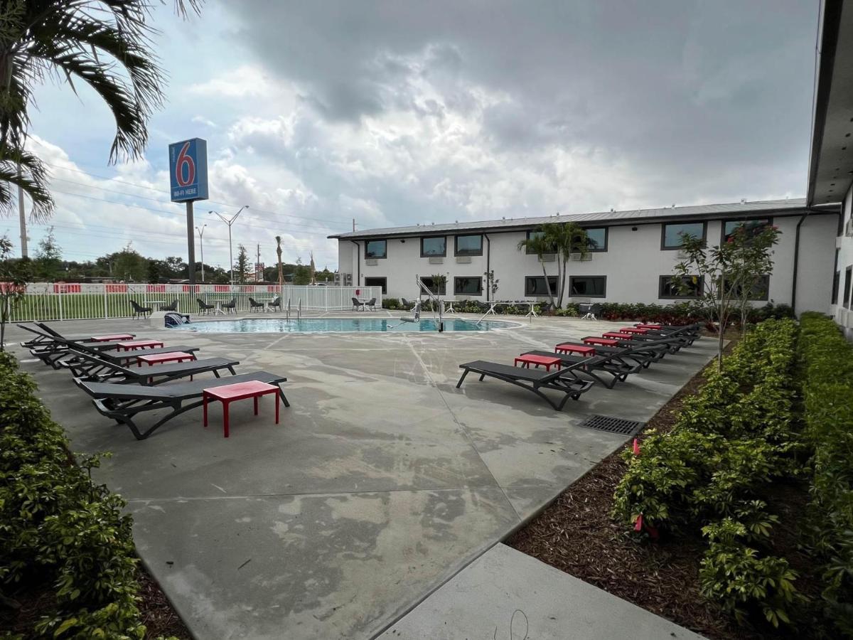 Motel 6-Fort Lauderdale, Fl Exteriör bild
