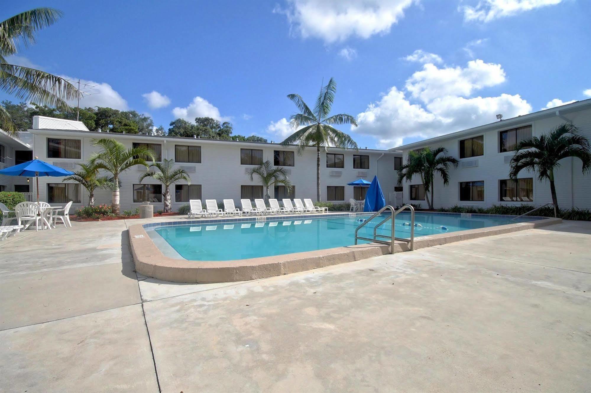 Motel 6-Fort Lauderdale, Fl Exteriör bild