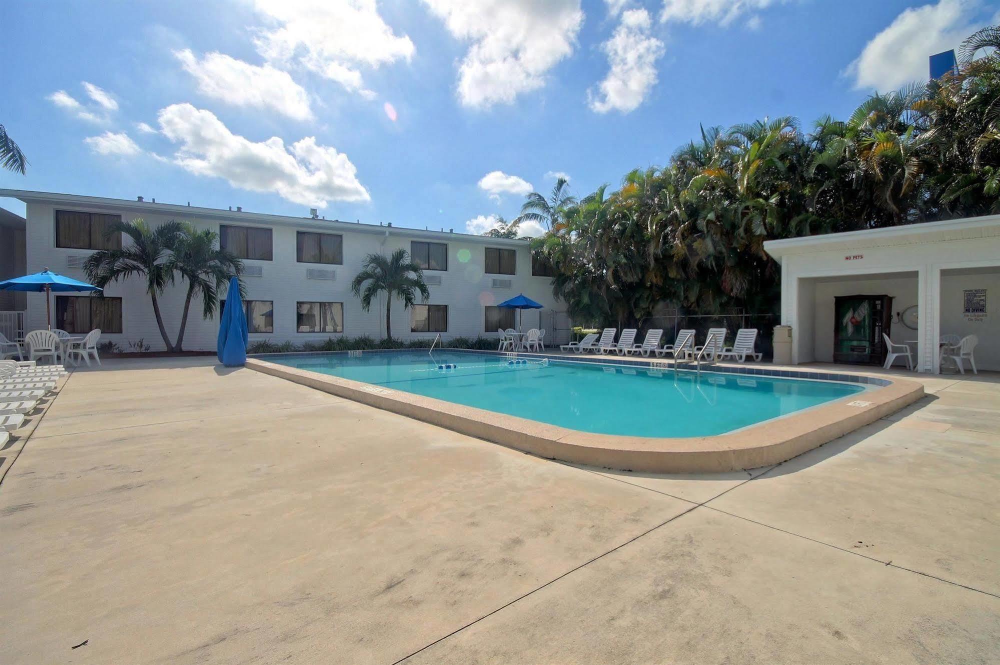 Motel 6-Fort Lauderdale, Fl Exteriör bild