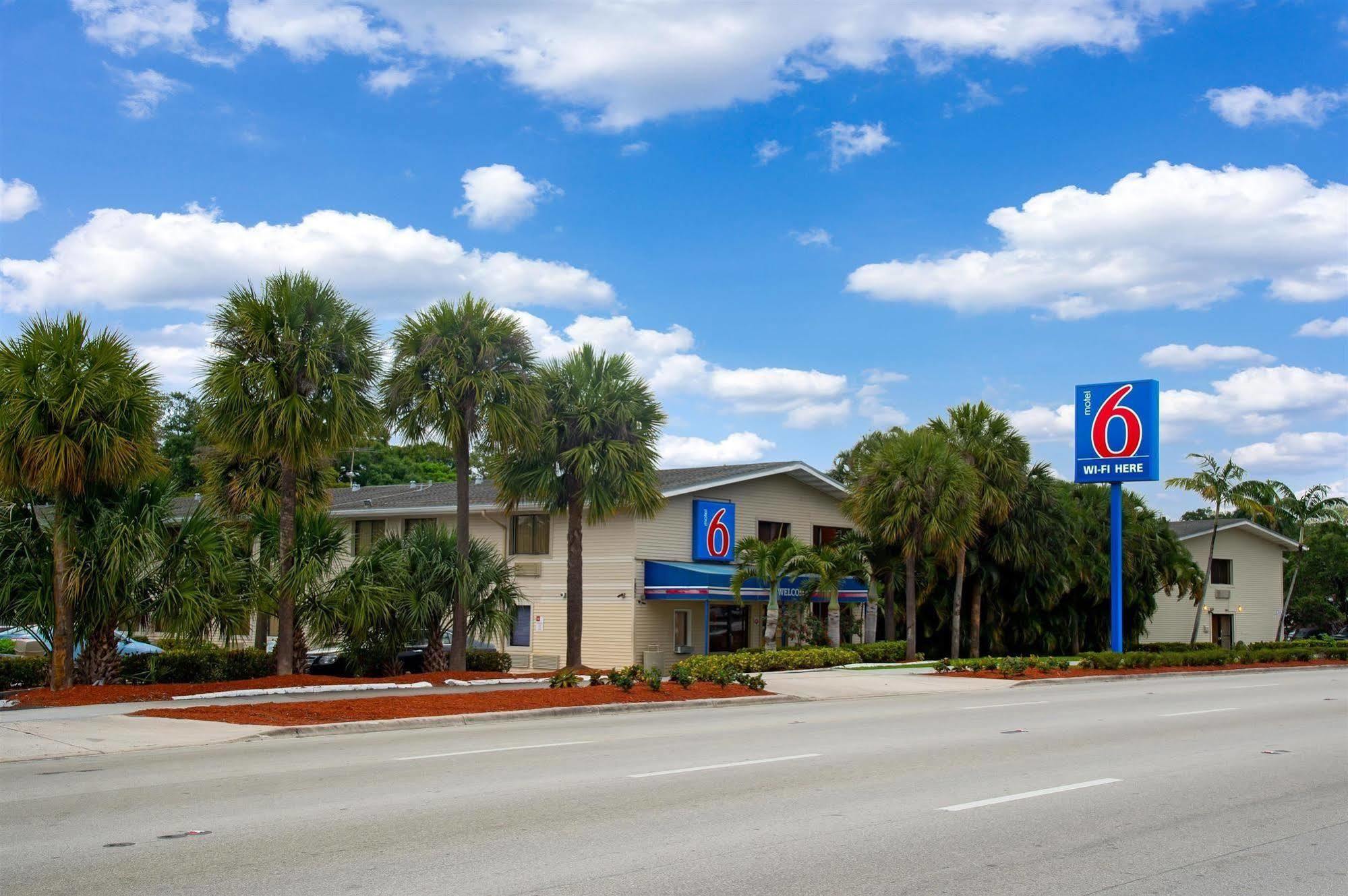 Motel 6-Fort Lauderdale, Fl Exteriör bild