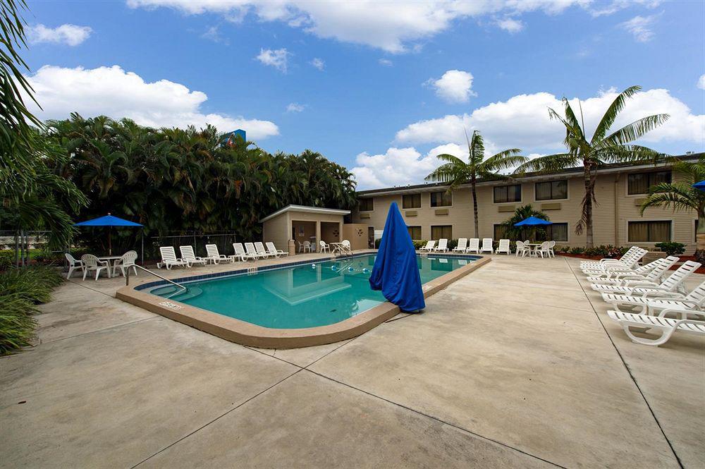 Motel 6-Fort Lauderdale, Fl Exteriör bild